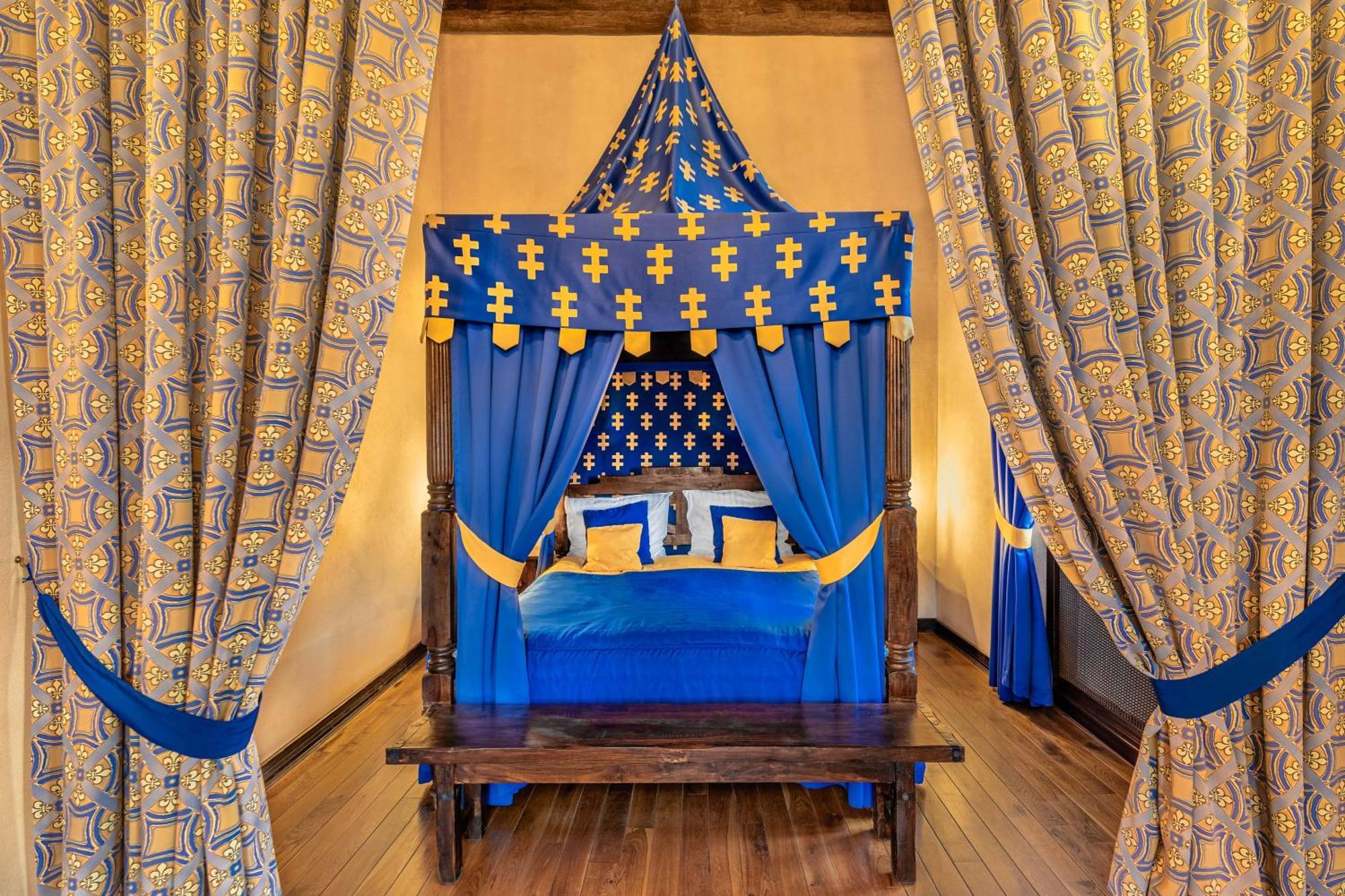 Zamek Uniejow Aparthotel ภายนอก รูปภาพ